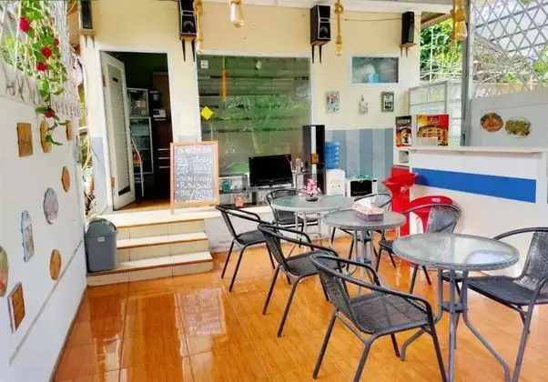 Bakom Inn Syariah - Standard Double Room - Mülk Olanakları
