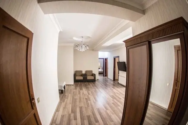 Bakuvi Tourist Apartment B098 - Oda