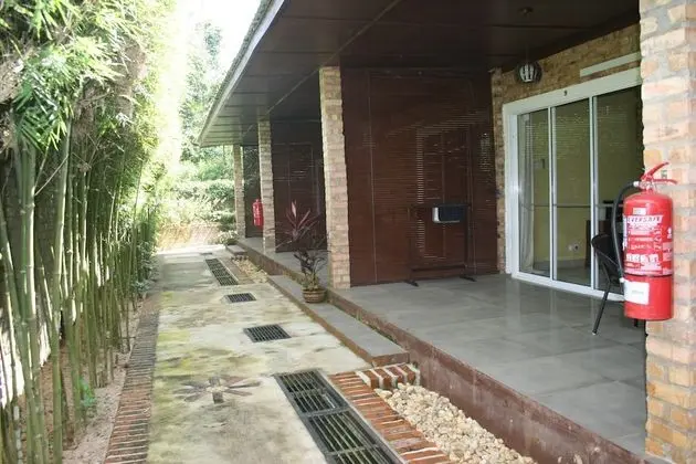 Balai Serama Guesthouse - Dış Mekan