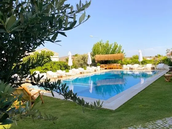 Balambaka Hotel Alacati - Havuz