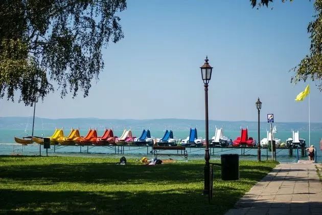 Balaton Colors Beach Hotel