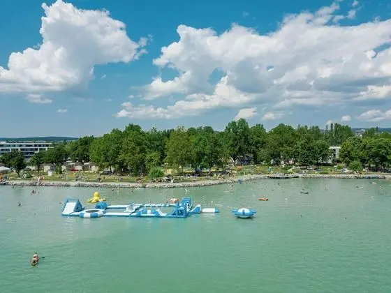 Balatontourist Füred Kemping&Üdülőfalu - Öne Çıkan Resim