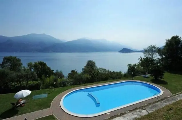 Balcone di Noa e Stella