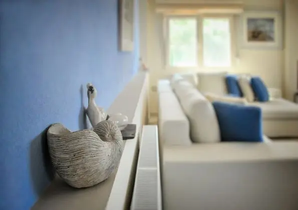 Balconies on Sea - The Garden Apartment - Oda