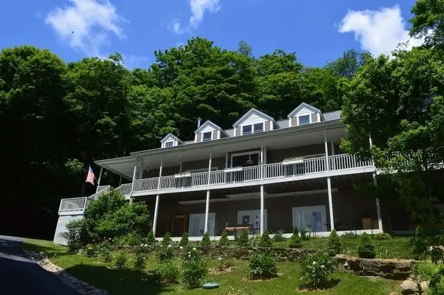 Bald Mountain House Inn at the Wolf Laurel Resort - Öne Çıkan Resim