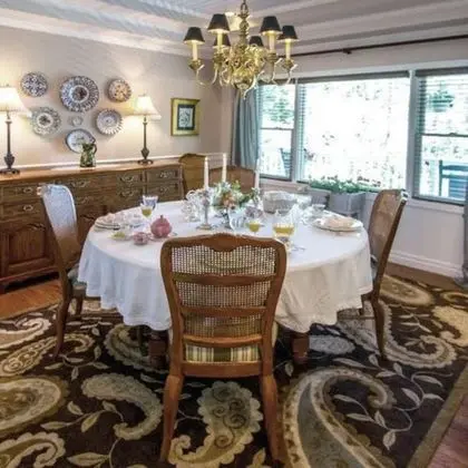 Bald Mountain House Inn at the Wolf Laurel Resort - Yerinde Yemek