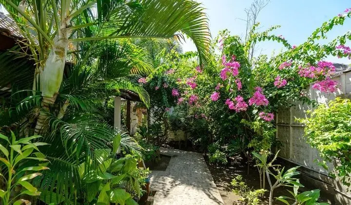 Bale Sampan Bungalows - Dış Mekan