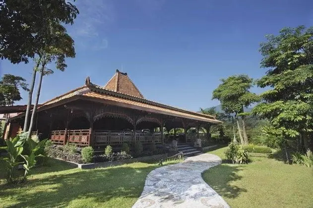 Balemong Resort