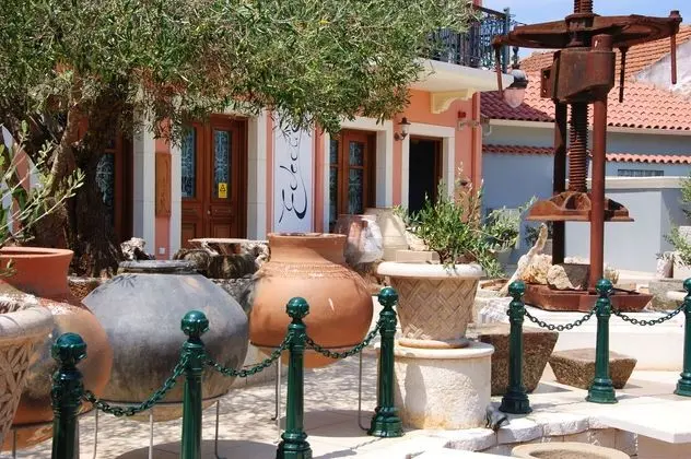 Balhambra Suites