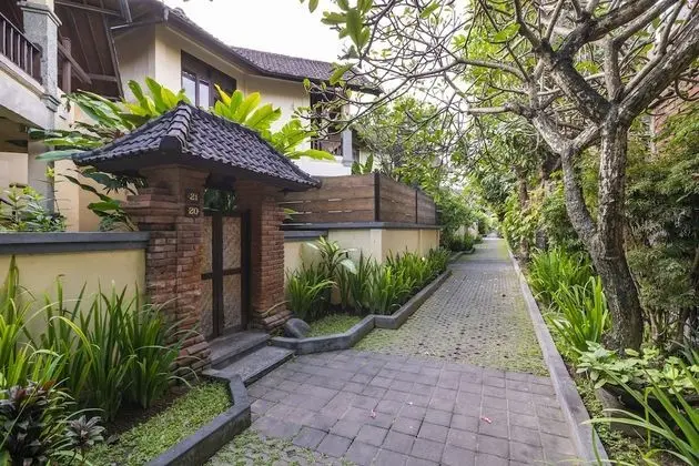 Bali Ayu Hotel And Villas - Dış Mekan