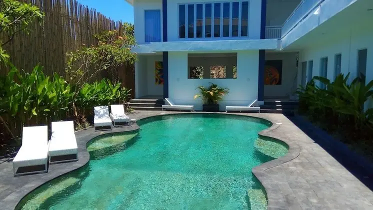 The Bali Bubble