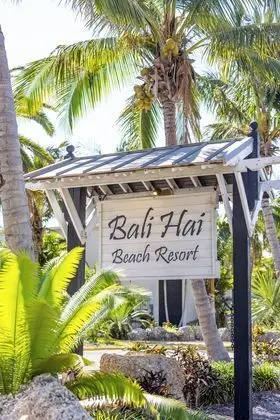 Bali Hai Beachfront Resort and Spa - Dış Mekan