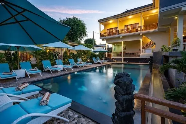 Bali Nusa Cottage - Havuz