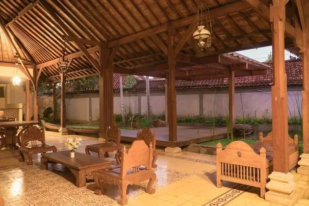 Bali Royal Heritage Villas - Lobi