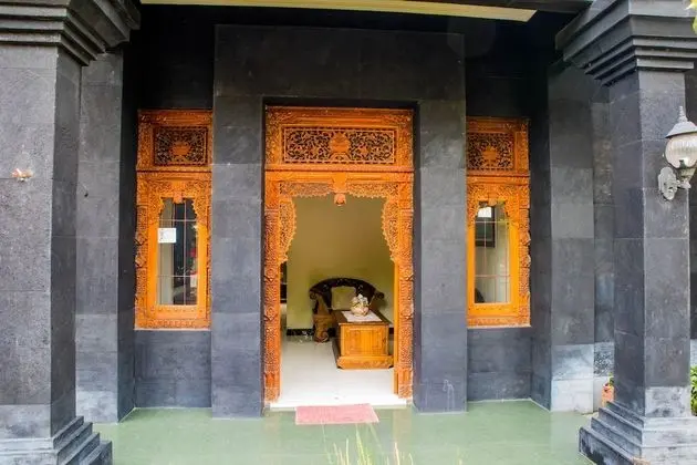 BaliOmah Guesthouse Jogja - Hostel - Dış Mekan