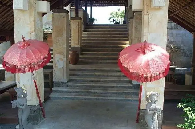 Balisani Padma Hotel
