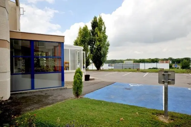 Balladins Saint Quentin Nord