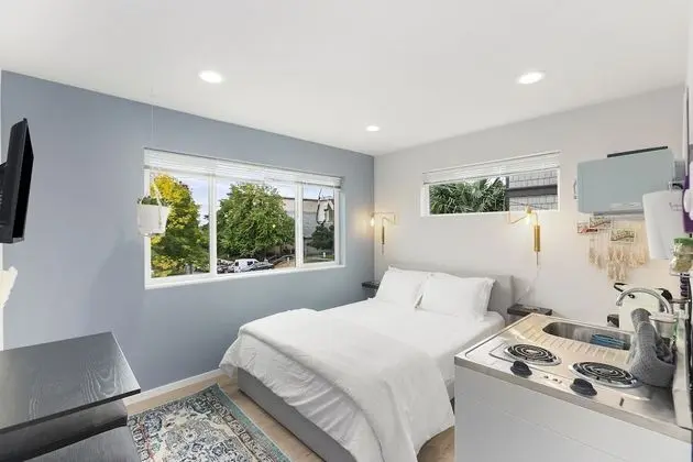 Ballard's sweet suites