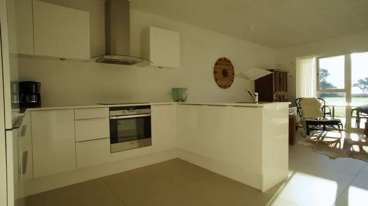 Ballen Strandpark Apartments - Mutfak