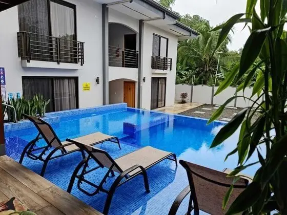 Ballena Paradise Aparta Hotel - Havuz