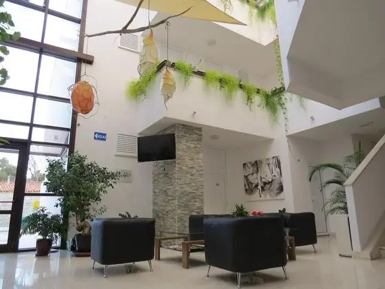 Hotel Ballet School - Lobi