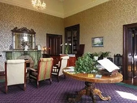 Ballinalacken castle country house hotel - İç Mekan