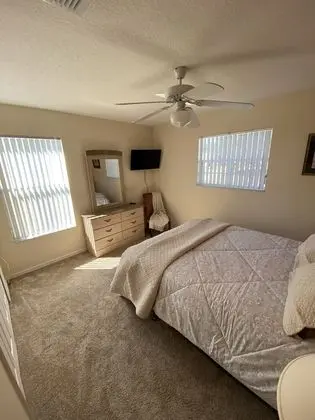 Balmoral Breeze 5 Bedrooms - Oda