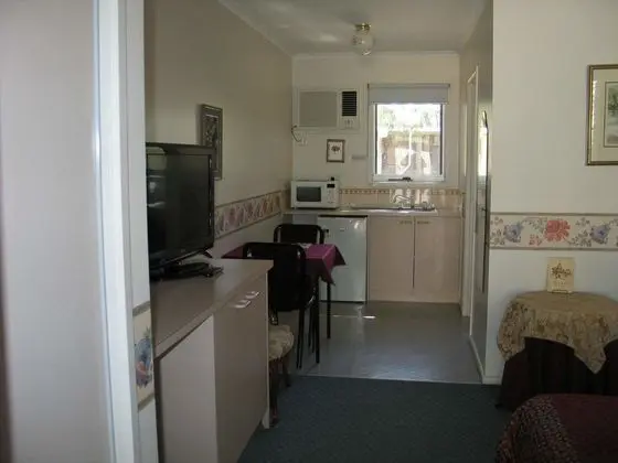 BALNARRING VILLAGE MOTOR INN - Mutfak