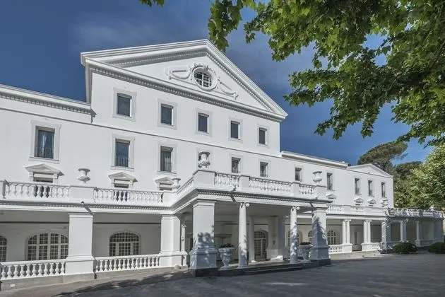 Hotel Balneari Termes Orion - Dış Mekan