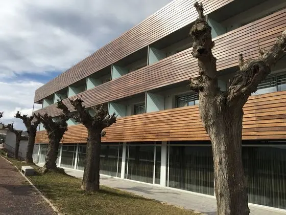 Balneario De Gravalos - Dış Mekan