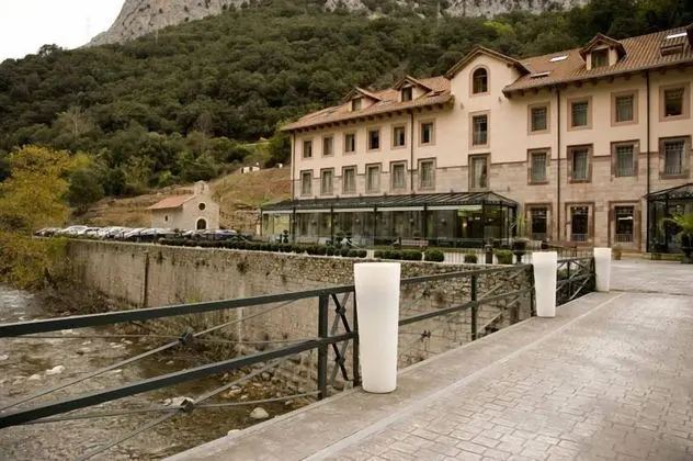 Balneario la Hermida - Dış Mekan