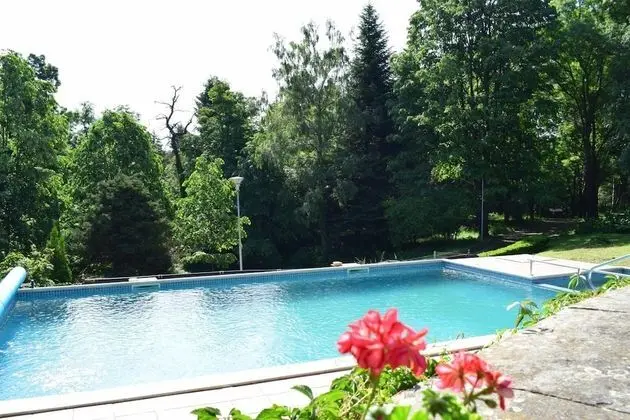 Balneo Hotel Lyulyatsi - Havuz
