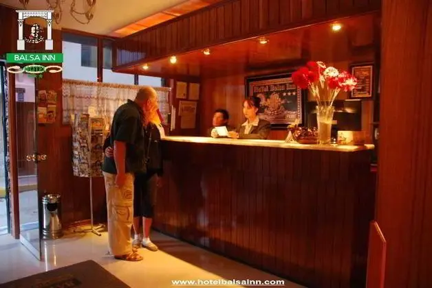 Balsa Inn
