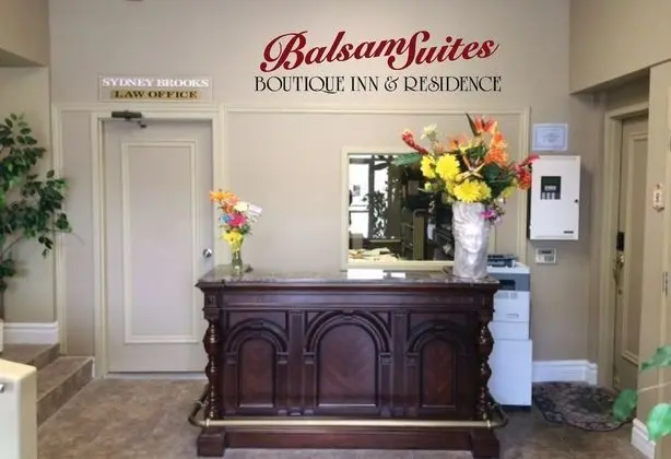 Balsam Suites Boutique Inn & Residence - Lobi