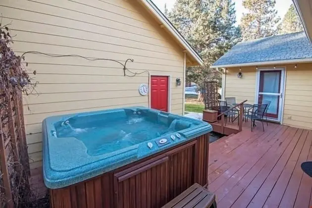 Baltimore Cottage - Spa