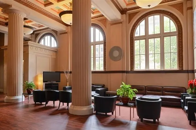 Baltimore Plaza Inner Harbor