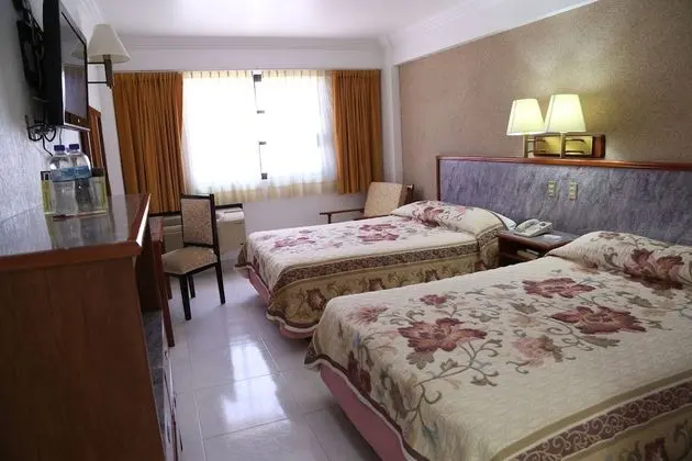 Hotel Baluarte - Oda