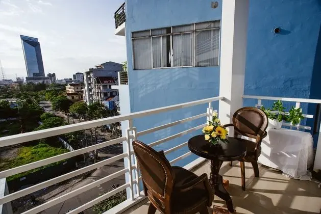 BALY HOTEL HUE