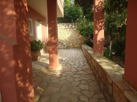 Villa Bambas - Dış Mekan