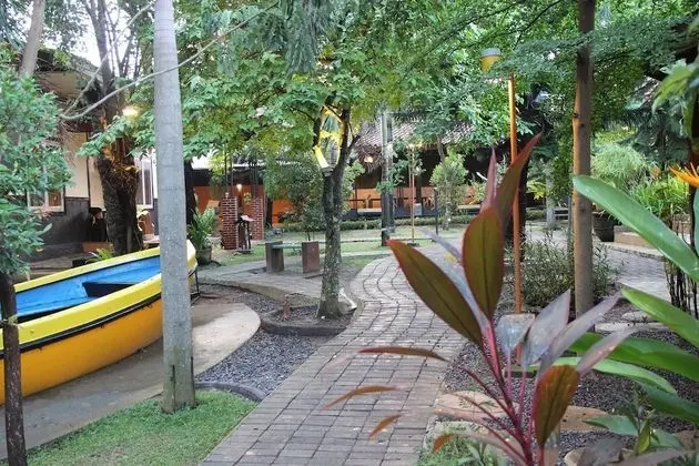 Bamboe Inn Homestay - Dış Mekan