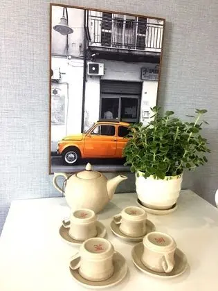 Bamboo Hotel & Apartments - Hostel - İç Mekan