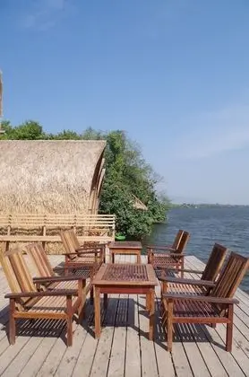 Bamboo Bungalow