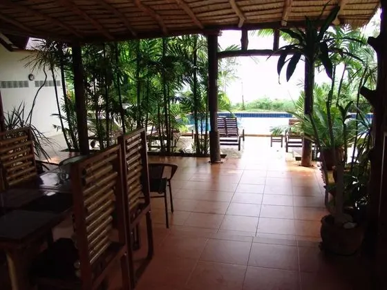 Bamboo Hideaway Resort - Yerinde Yemek