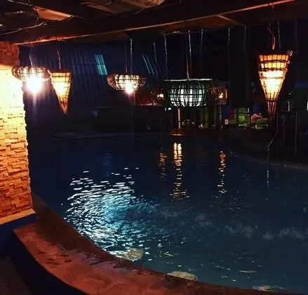 Bamboo Hideaway Samui Resort - Havuz