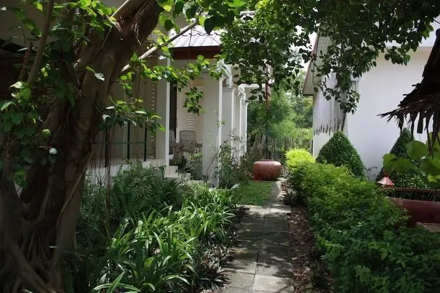 Bamboo Resort