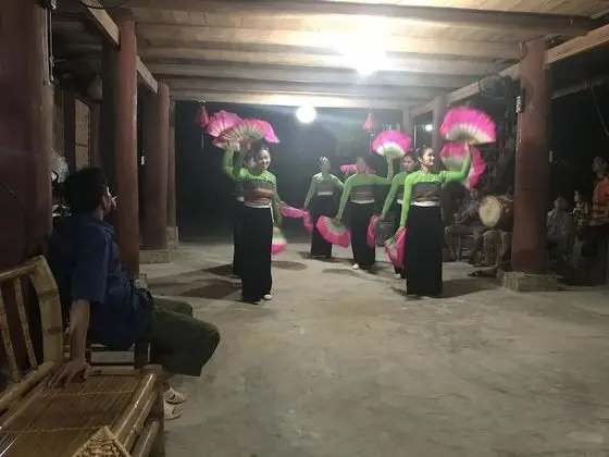 Ban Buoc Homestay - Hostel - Lobi