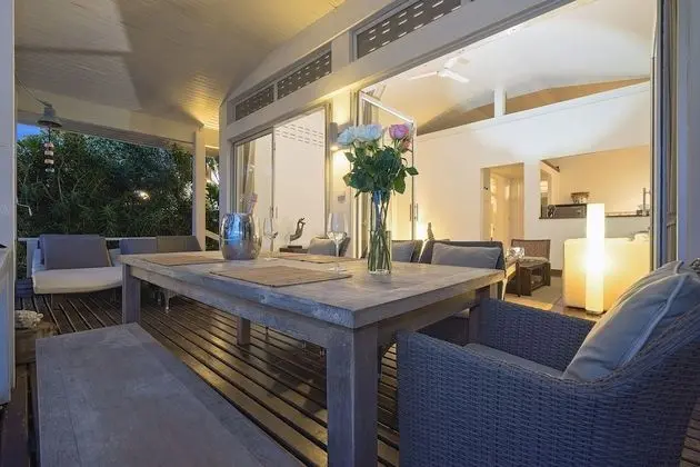 Ban Mok Talay Beachfront Villa - Yerinde Yemek