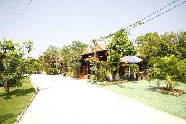 Ban Suan Mee Sakul Resort - Dış Mekan