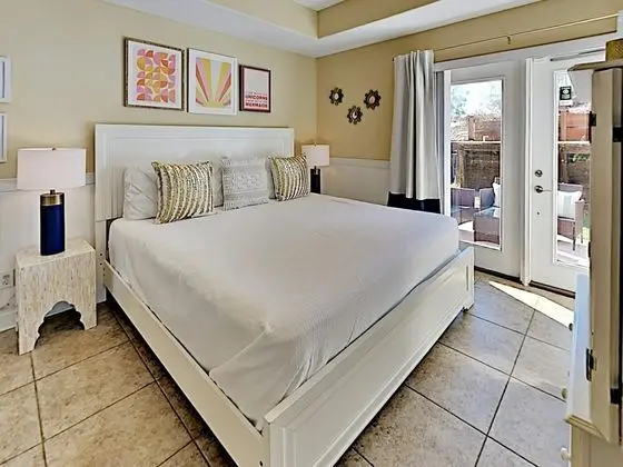 Banana Bay Townhome #6075 - Oda