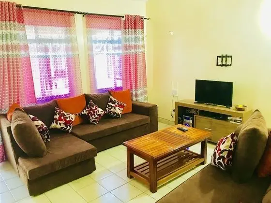 Bandari Apartment near Naivas Nyali